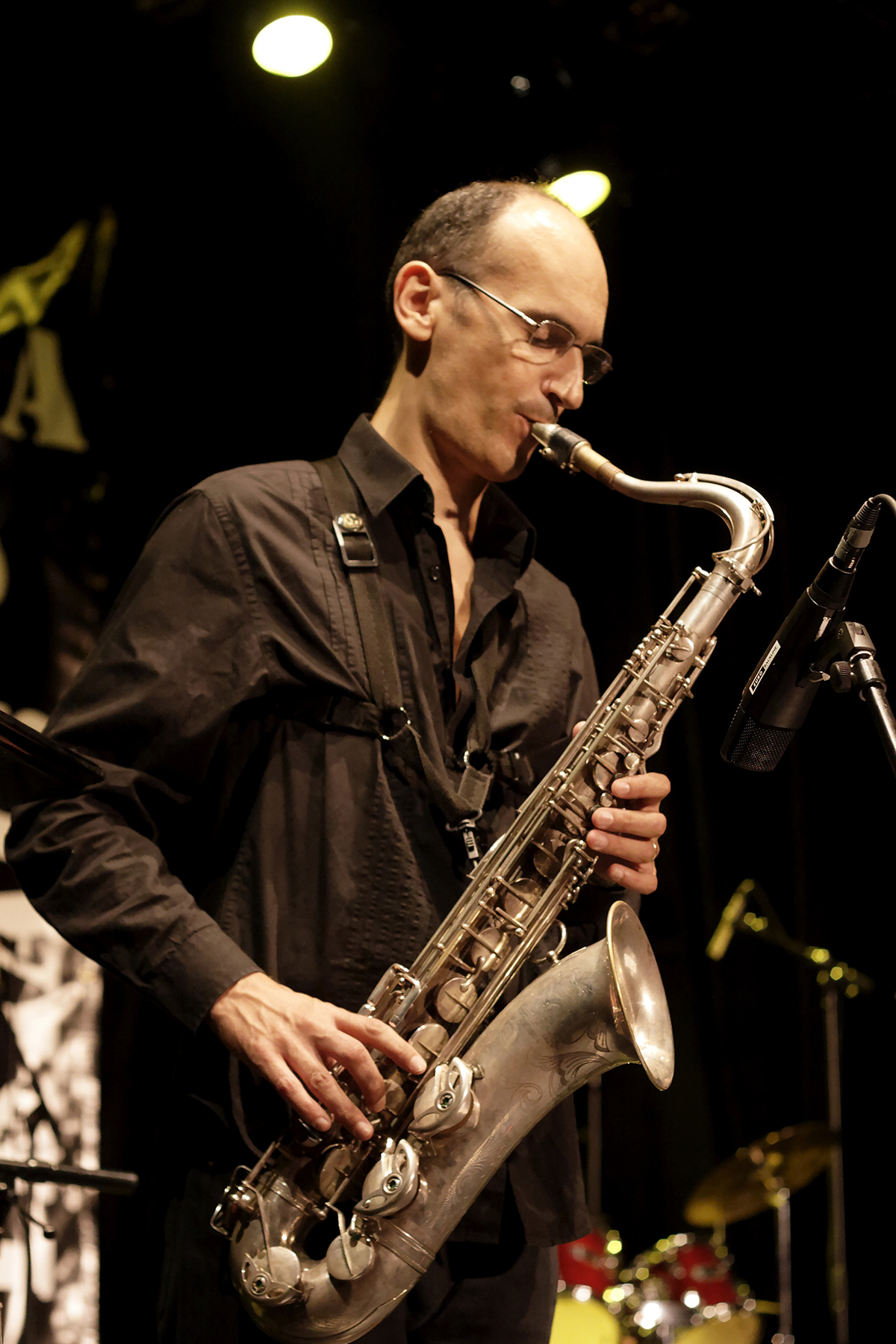 Fred Truet : Clarinette, Flute traversière, Percussion, Saxophone