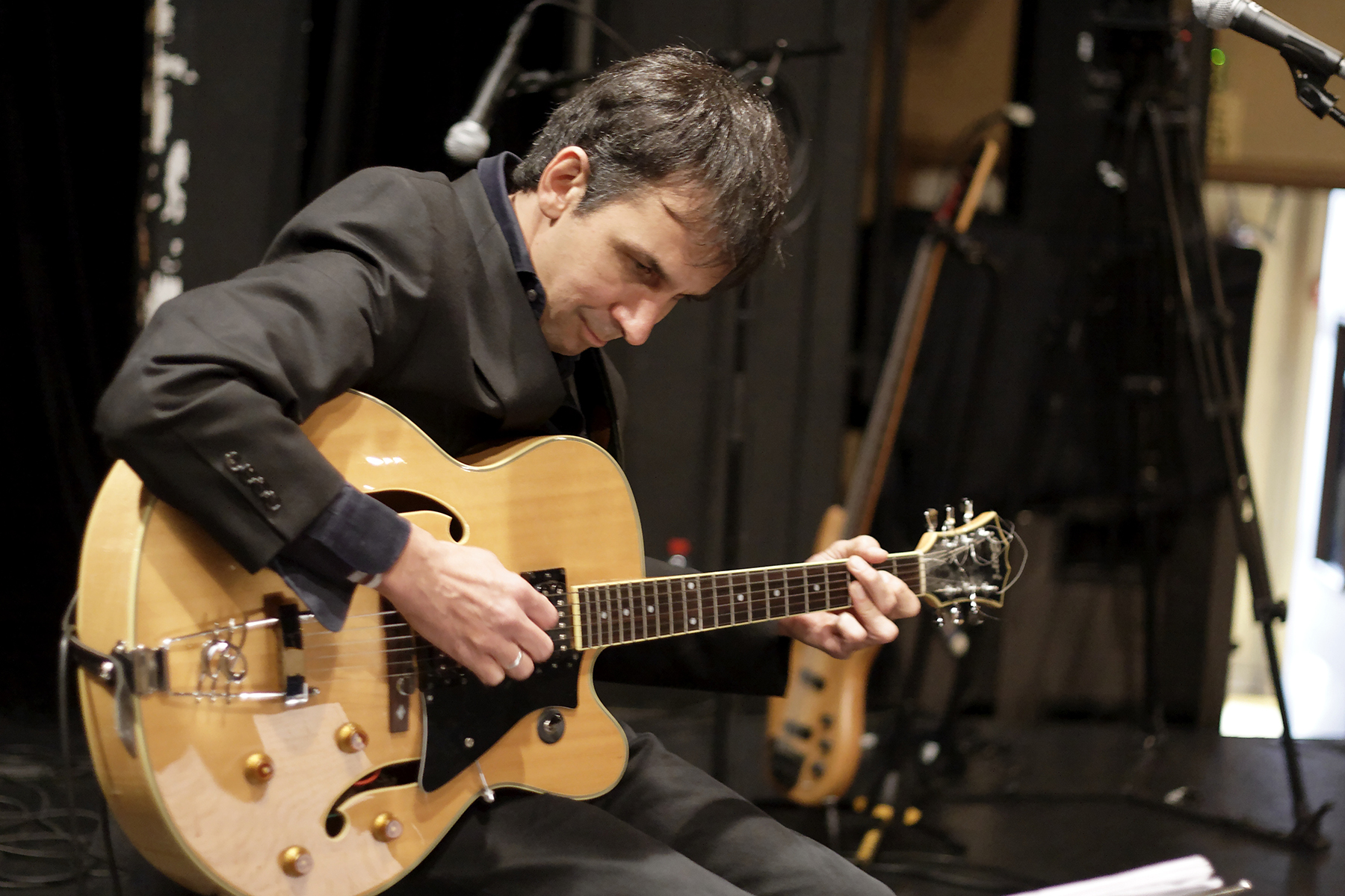 Pierre Lamy : Guitare