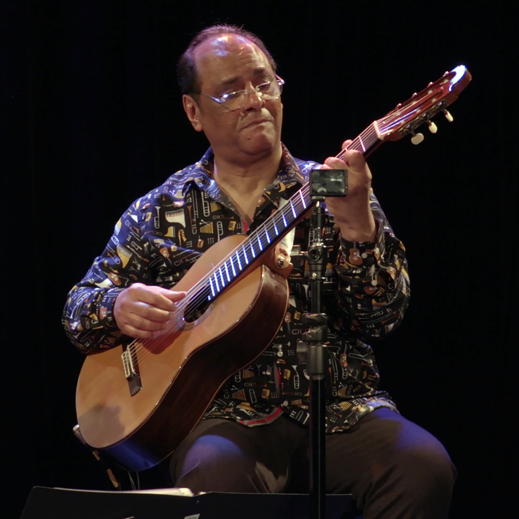 Renato Velasco : Guitare